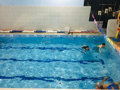 Escola de Natação Leão Marinho