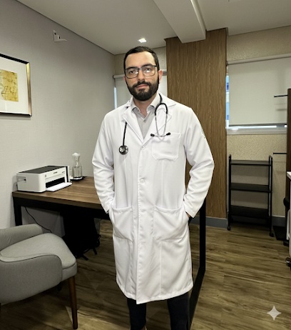 Dr. Caio Jassé - Nutrologia e Emagrecimento